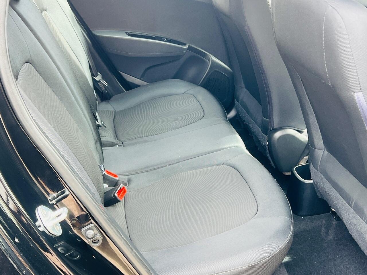 Used Hyundai i10 2018 for sale - 76486844: Photo 38