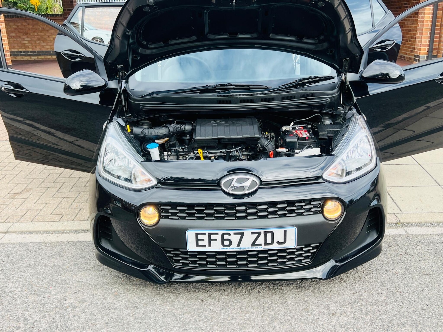 Used Hyundai i10 2018 for sale - 76486844: Photo 41