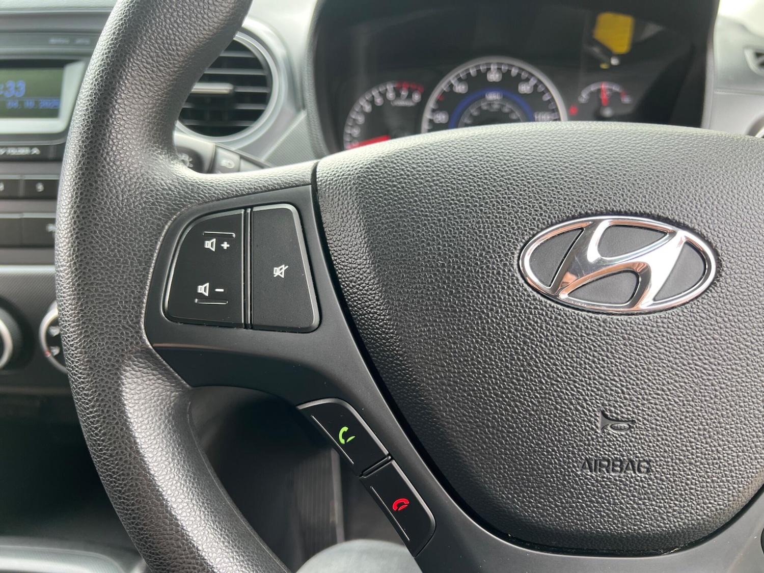 Used Hyundai i10 2018 for sale - 76486844: Photo 56