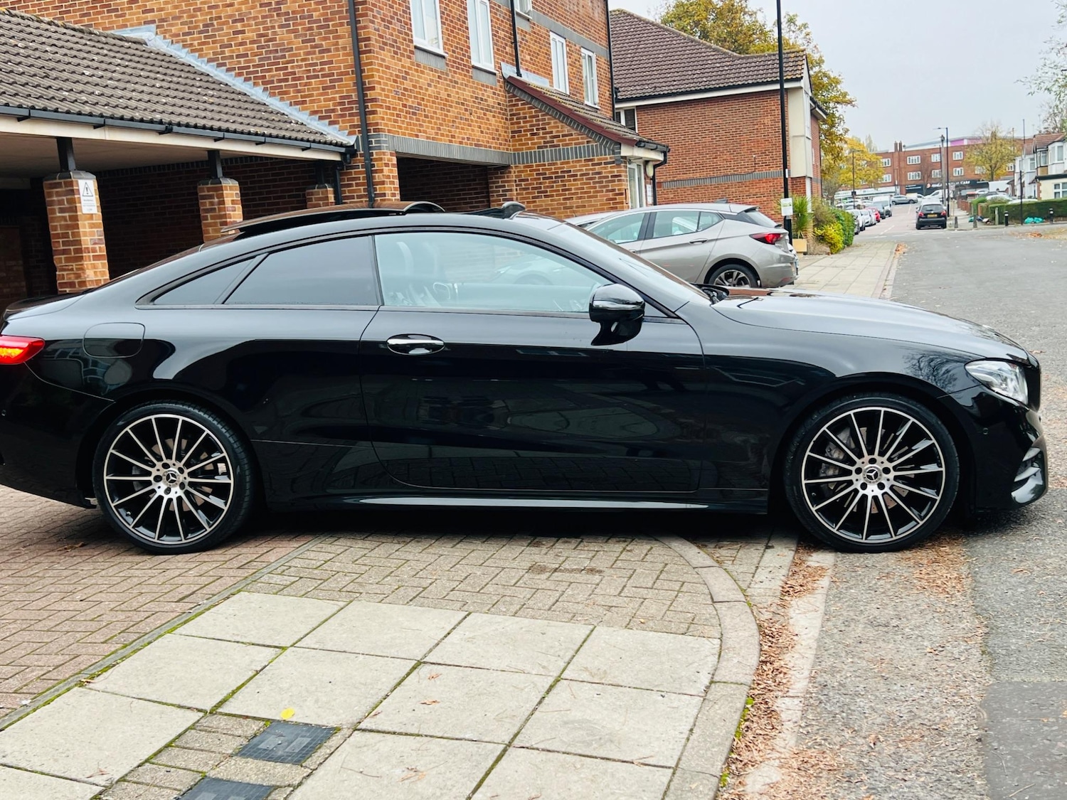 Used Mercedes-Benz E Class 2021 for sale - 76486860: Photo 4