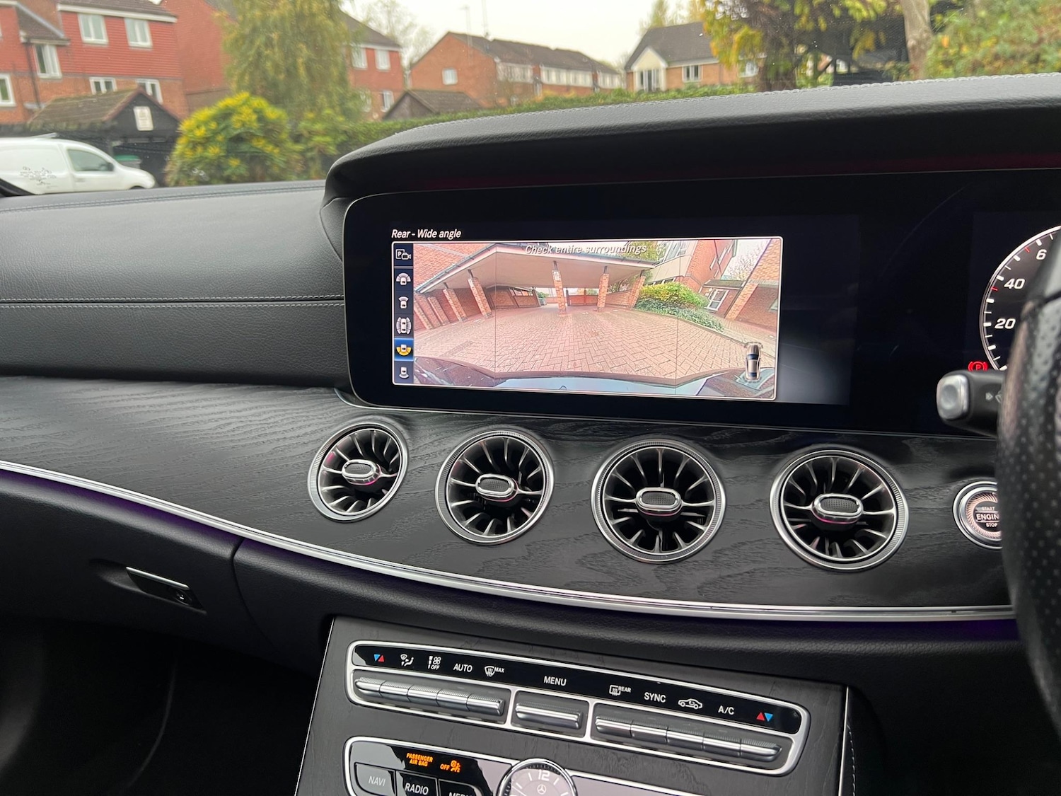 Used Mercedes-Benz E Class 2021 for sale - 76486860: Photo 61