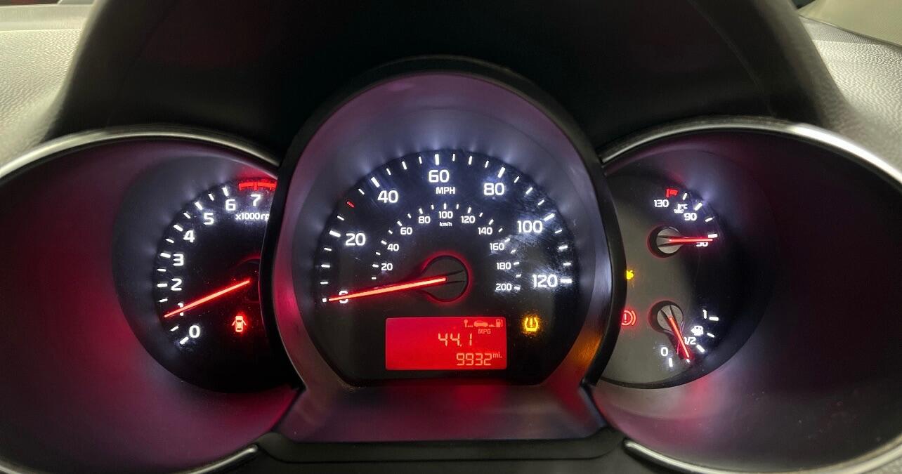 Used Kia Picanto 2016 for sale - 76728172: Photo 10