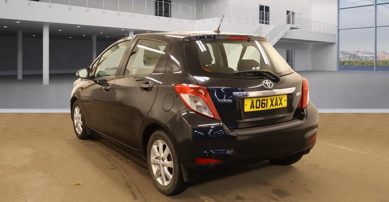 Used Toyota Yaris 2012 for sale - 76486840: Photo 3
