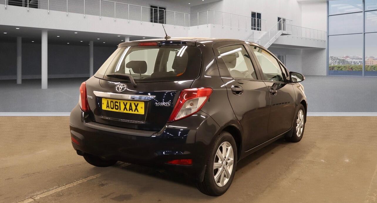 Used Toyota Yaris 2012 for sale - 76486840: Photo 4