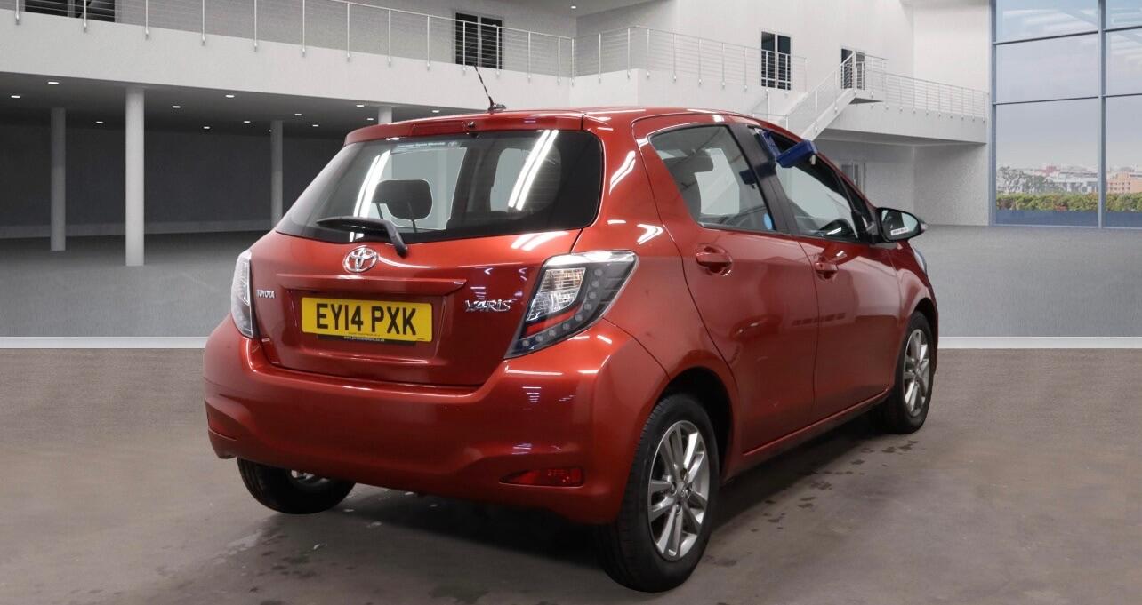 Used Toyota Yaris 2014 for sale - 76486820: Photo 4