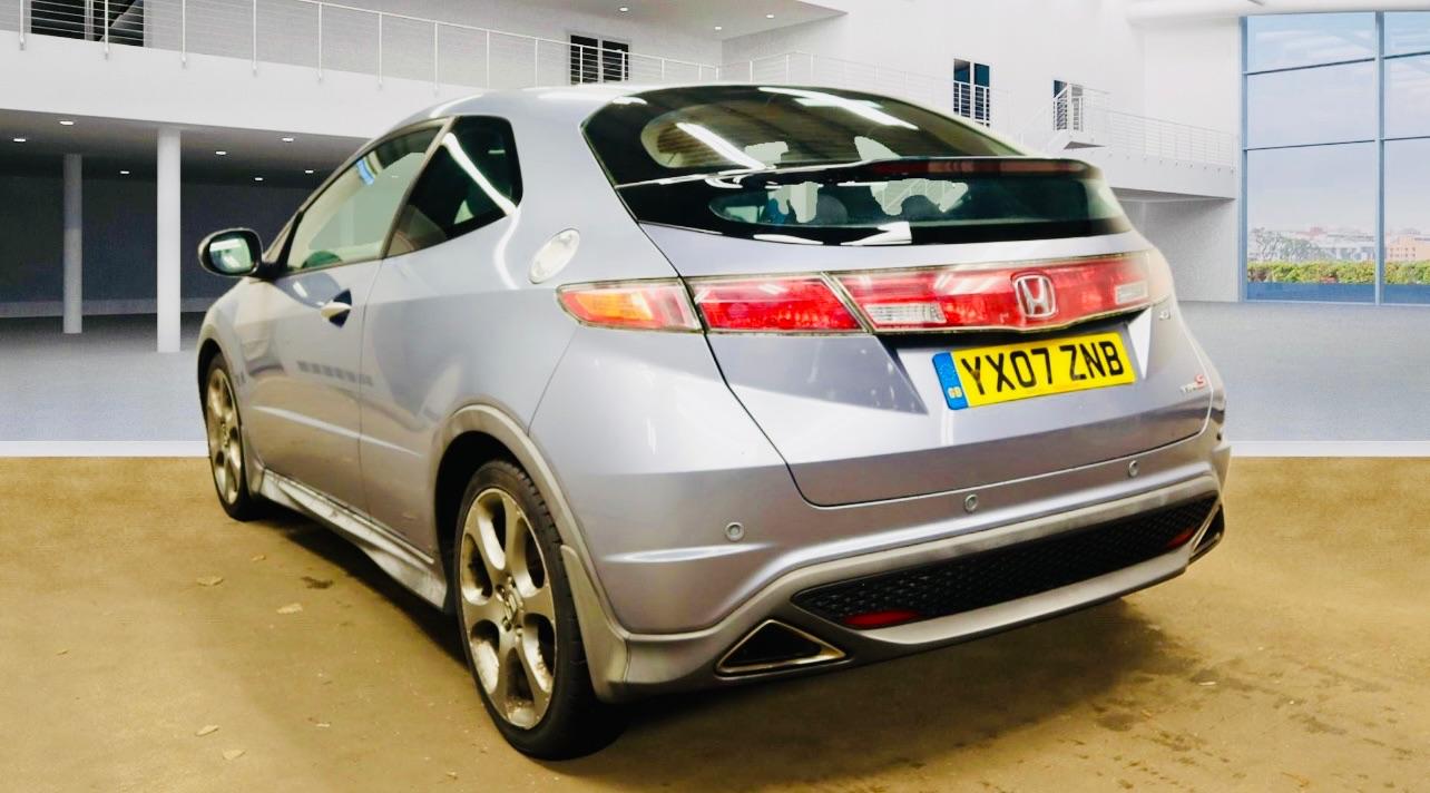 Used Honda Civic 2007 for sale - 77015500: Photo 3