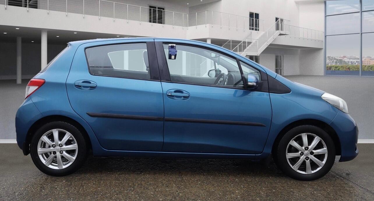 Used Toyota Yaris 2011 for sale - 76486826: Photo 5