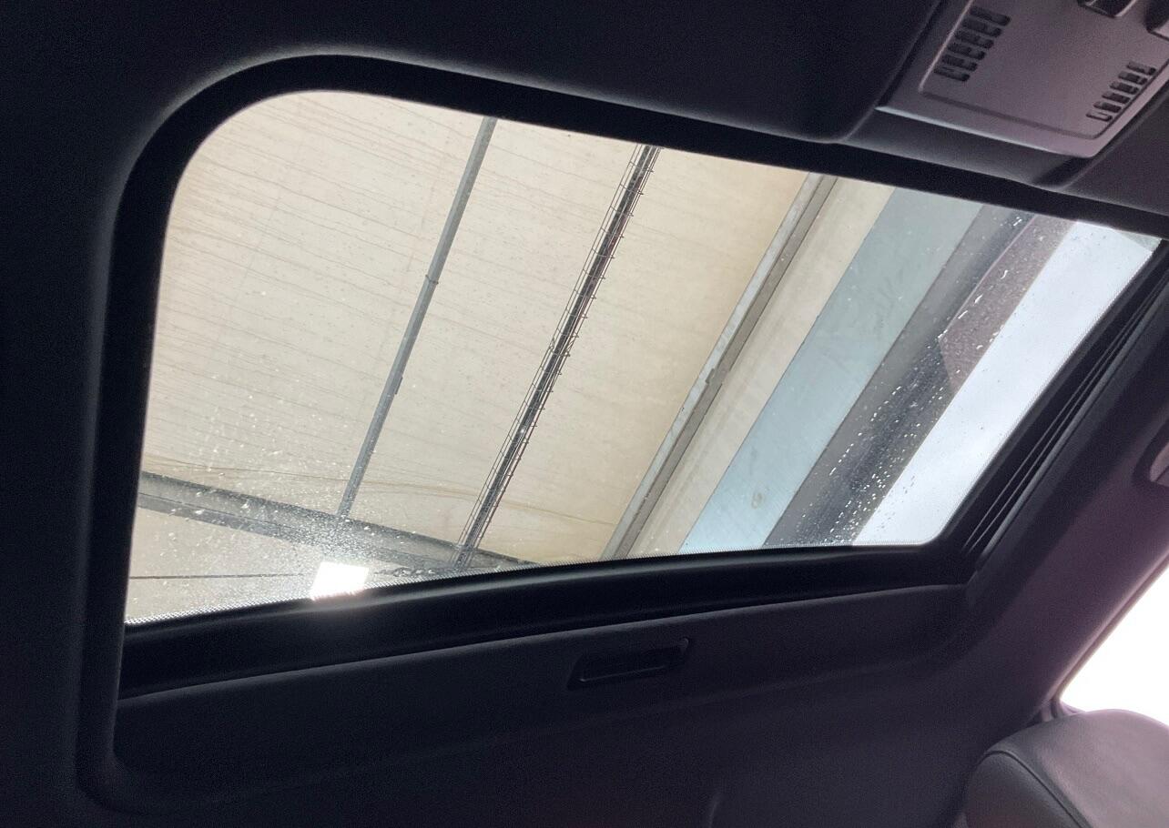 Used BMW 1 Series 2010 for sale - 77015876: Photo 12