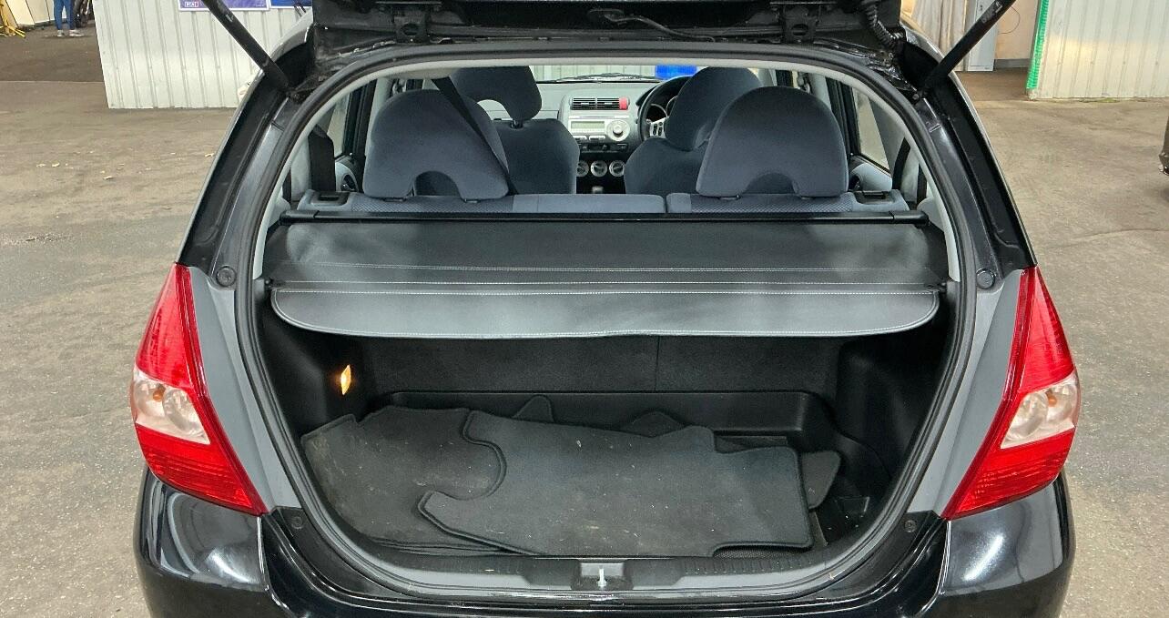 Used Honda Jazz 2005 for sale - 76592826: Photo 7