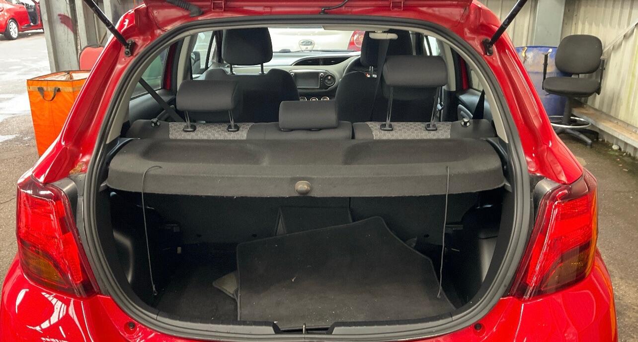 Used Toyota Yaris for sale - 76499789: Photo 7