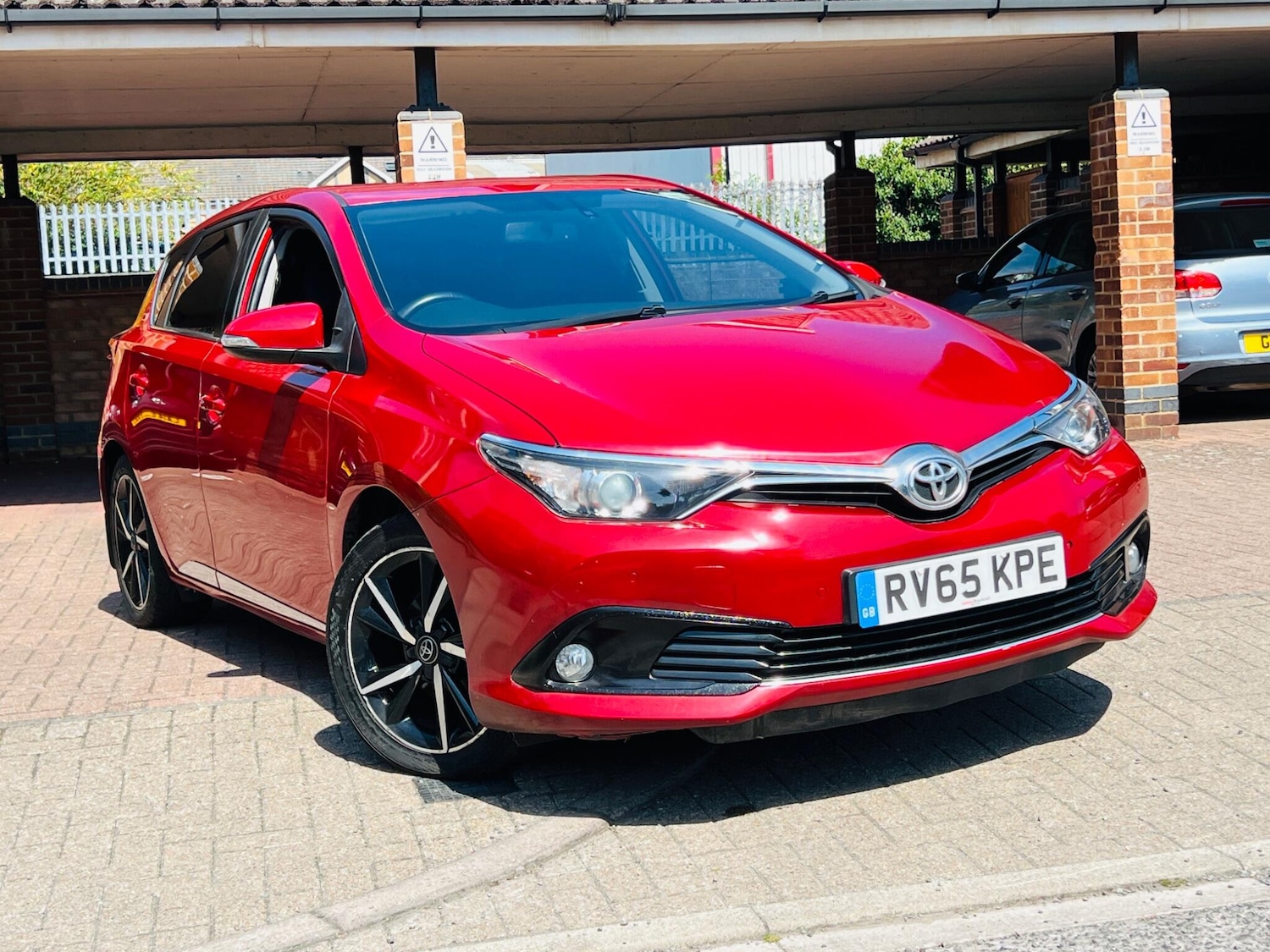 Used Toyota Auris 2015 for sale - 76486827: Photo 1