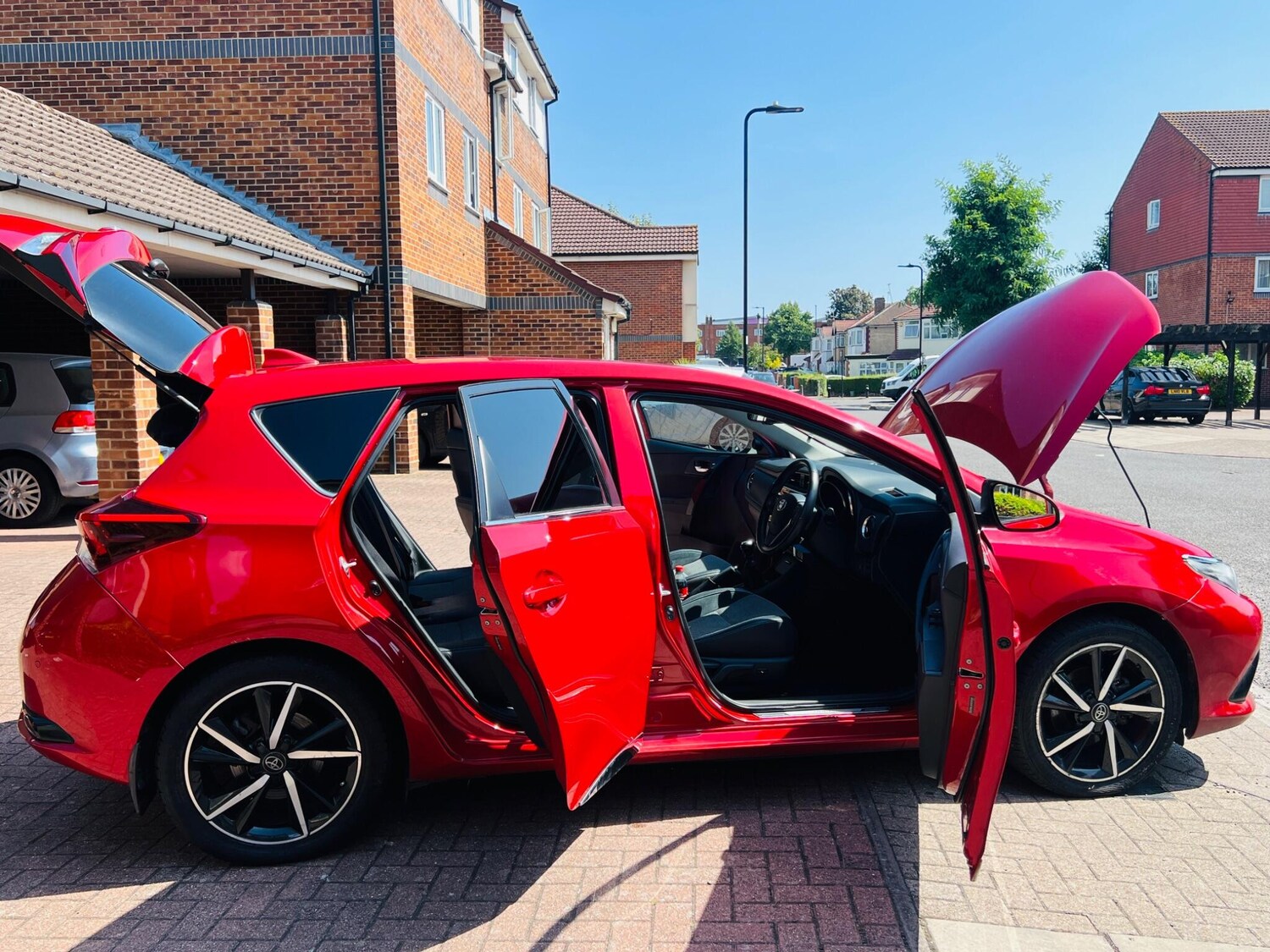 Used Toyota Auris 2015 for sale - 76486827: Photo 17
