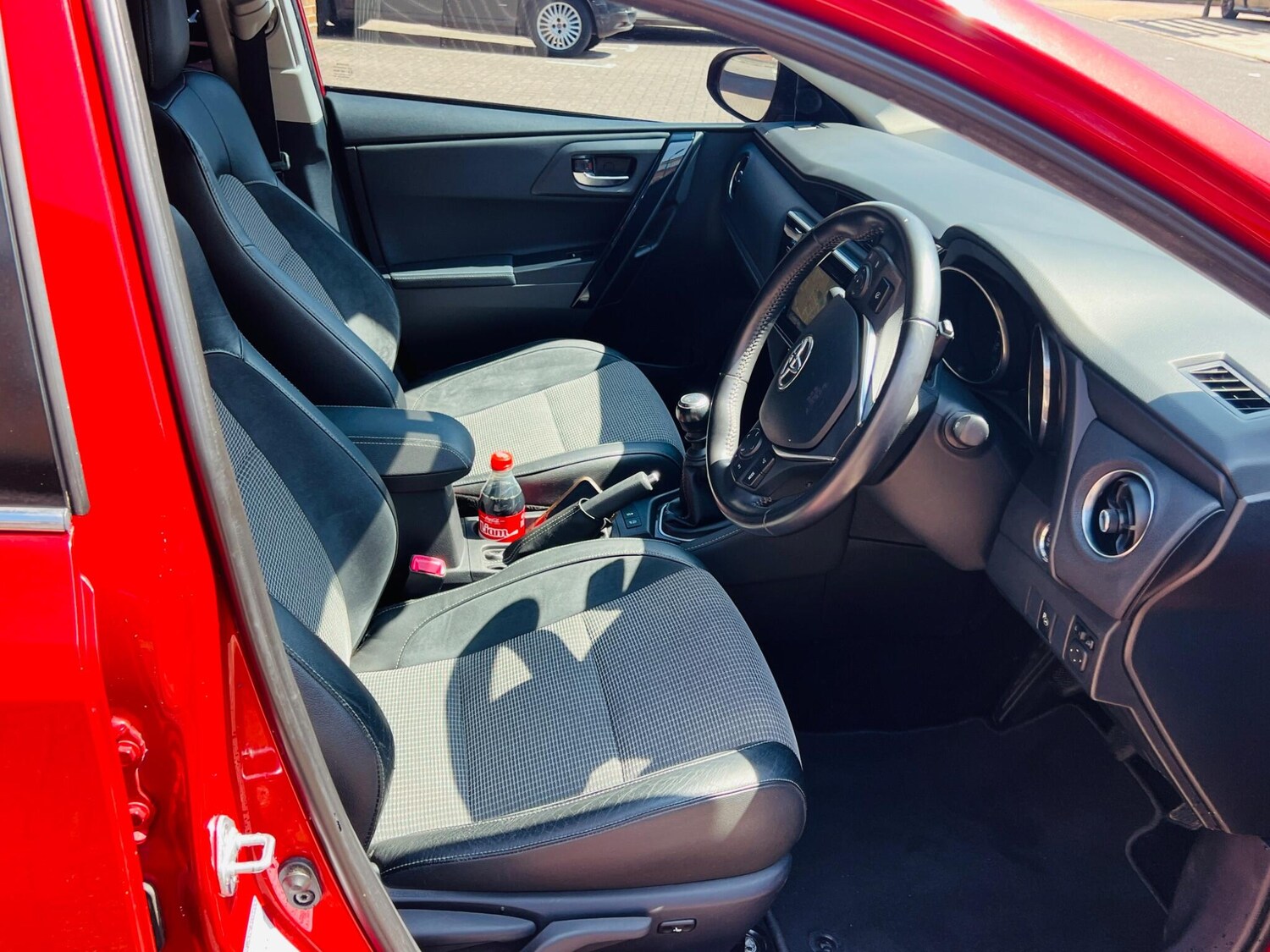 Used Toyota Auris 2015 for sale - 76486827: Photo 26