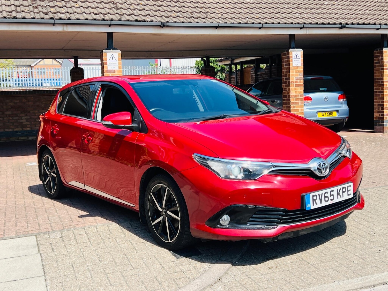 Used Toyota Auris 2015 for sale - 76486827: Photo 3