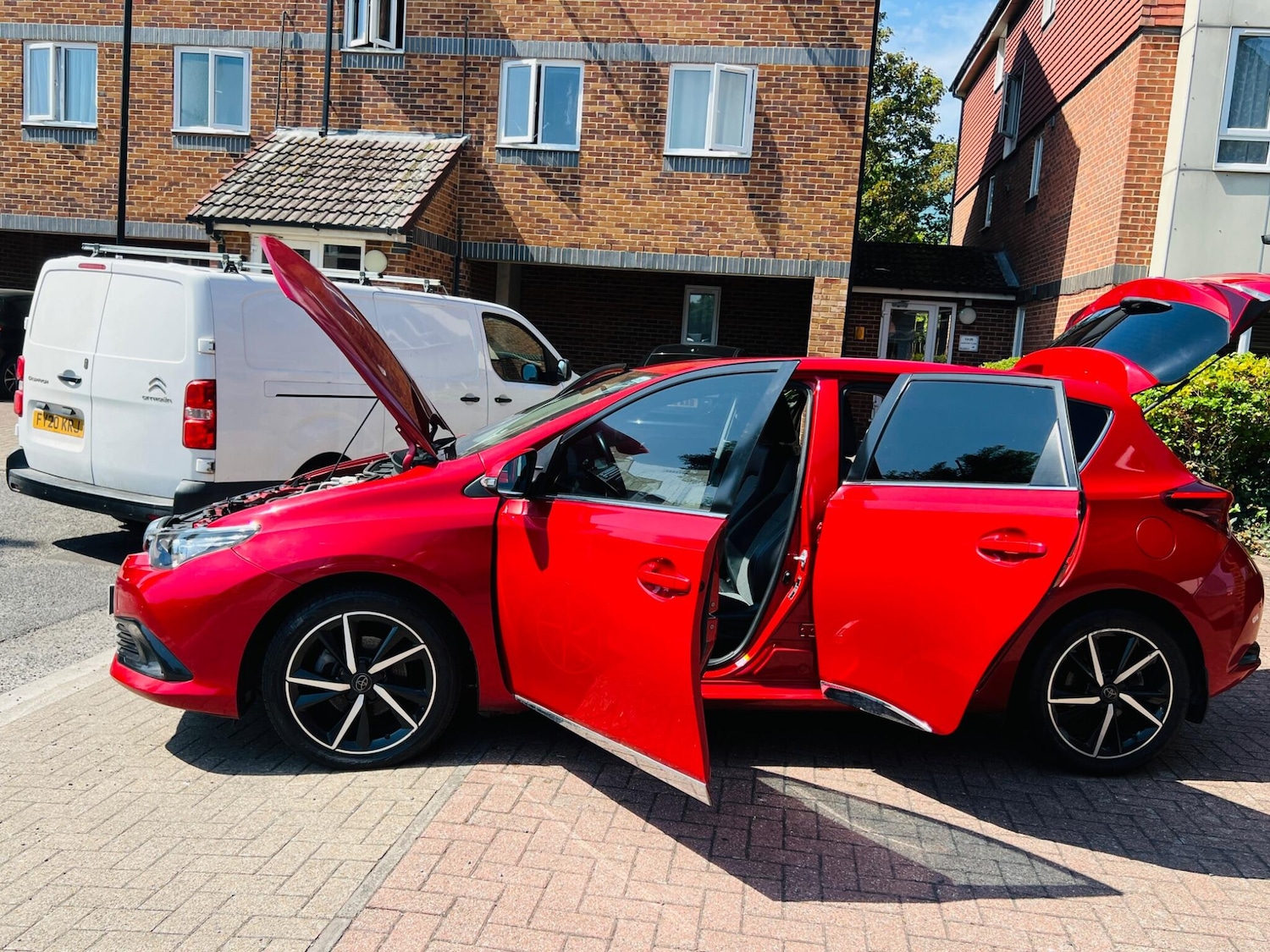 Used Toyota Auris 2015 for sale - 76486827: Photo 7