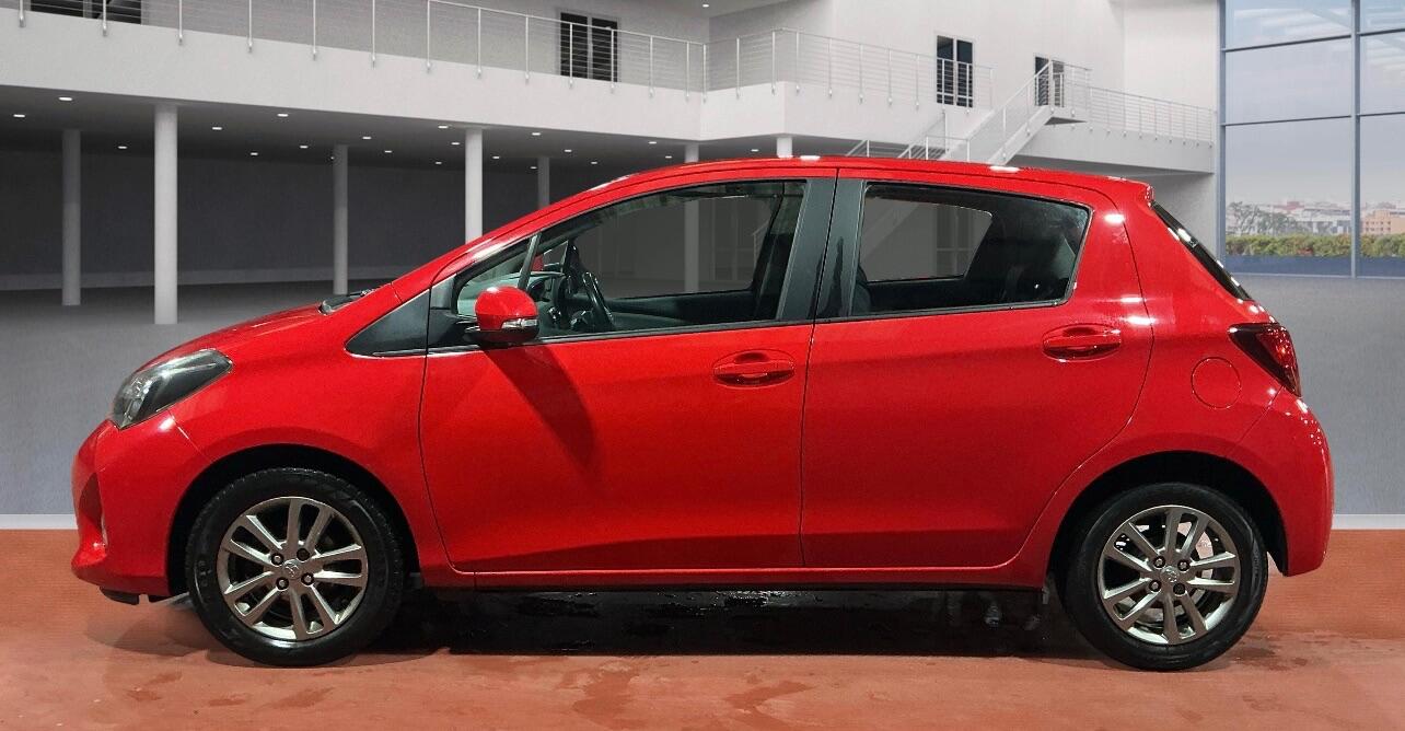 Used Toyota Yaris 2015 for sale - 76913063: Photo 4