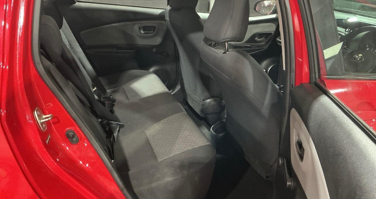 Used Toyota Yaris 2015 for sale - 76913063: Photo 8