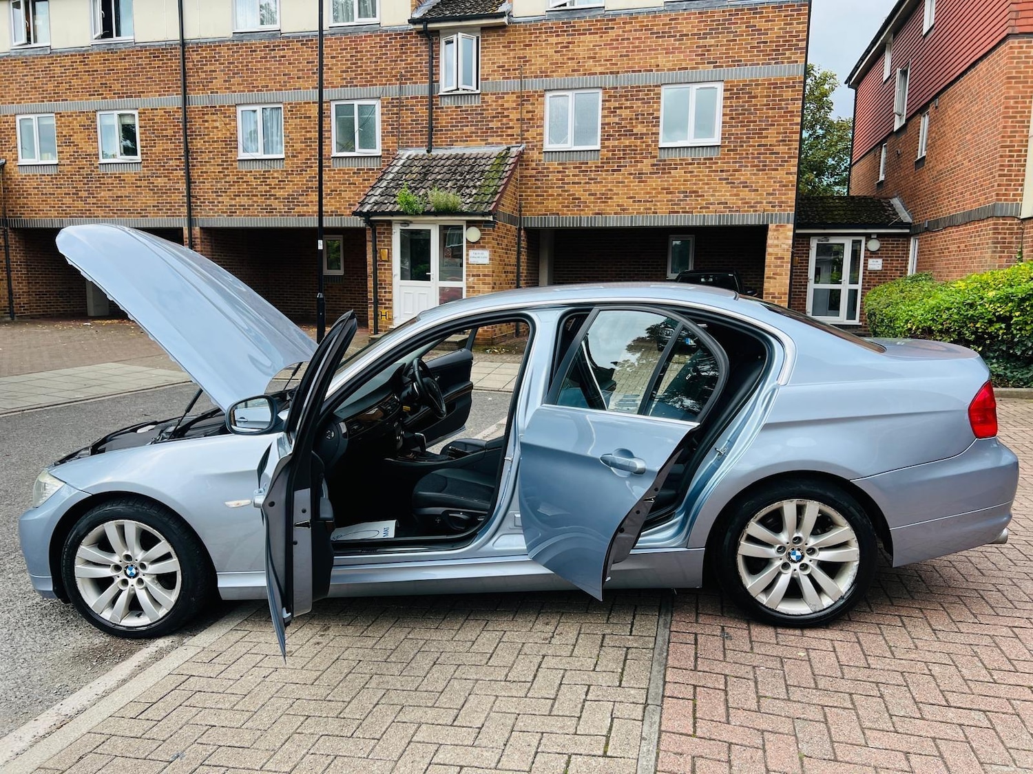 Used BMW 3 Series 2010 for sale - 76993256: Photo 16