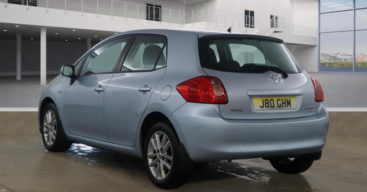 Used Toyota Auris 2009 for sale - 77021138: Photo 3