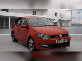 Used Volkswagen Polo 2013 for sale - 77074274: Photo