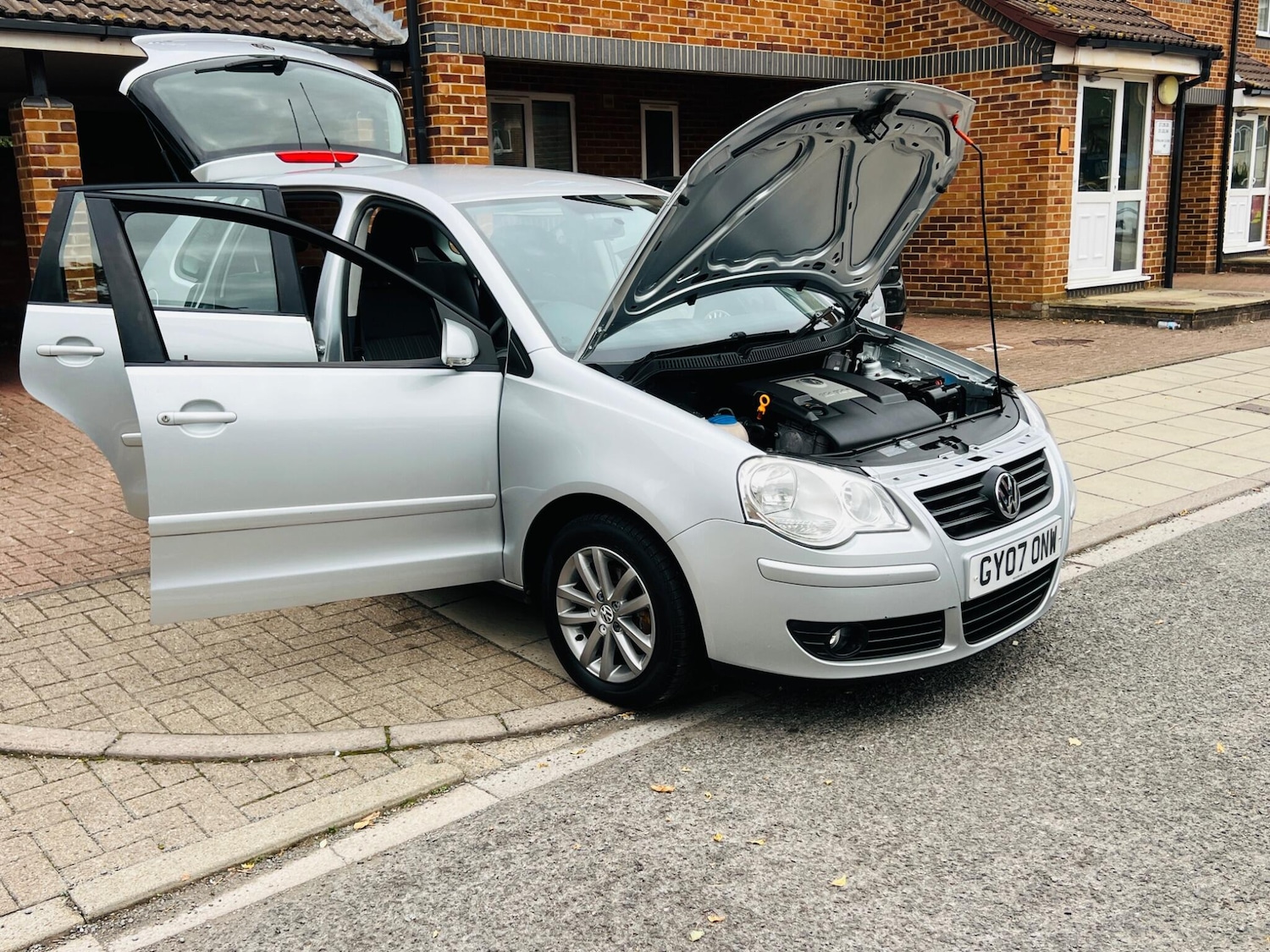 Used Volkswagen Polo 2007 for sale - 76486846: Photo 3