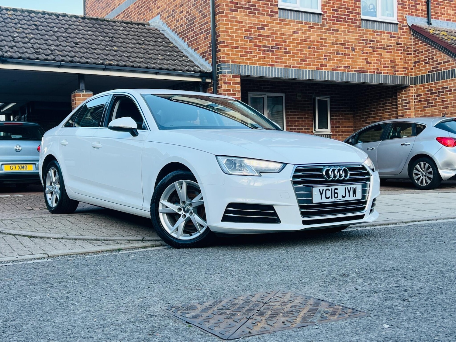 Used Audi A4 2016 for sale - 76990960: Photo 1