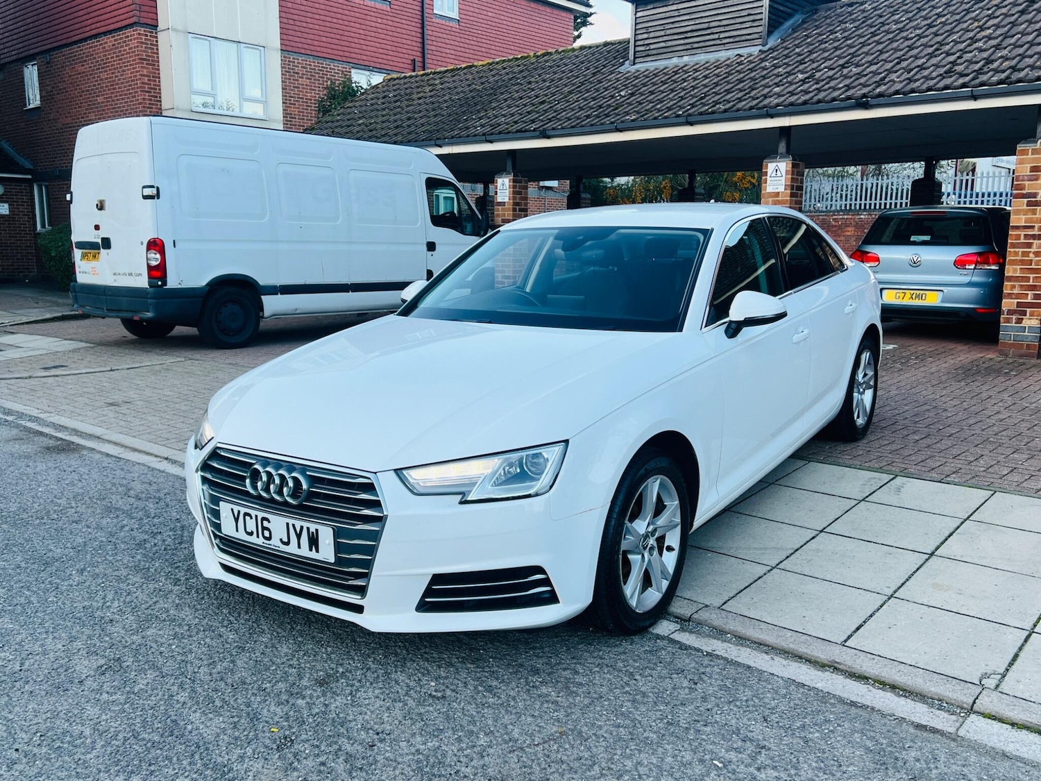 Used Audi A4 2016 for sale - 76990960: Photo 13