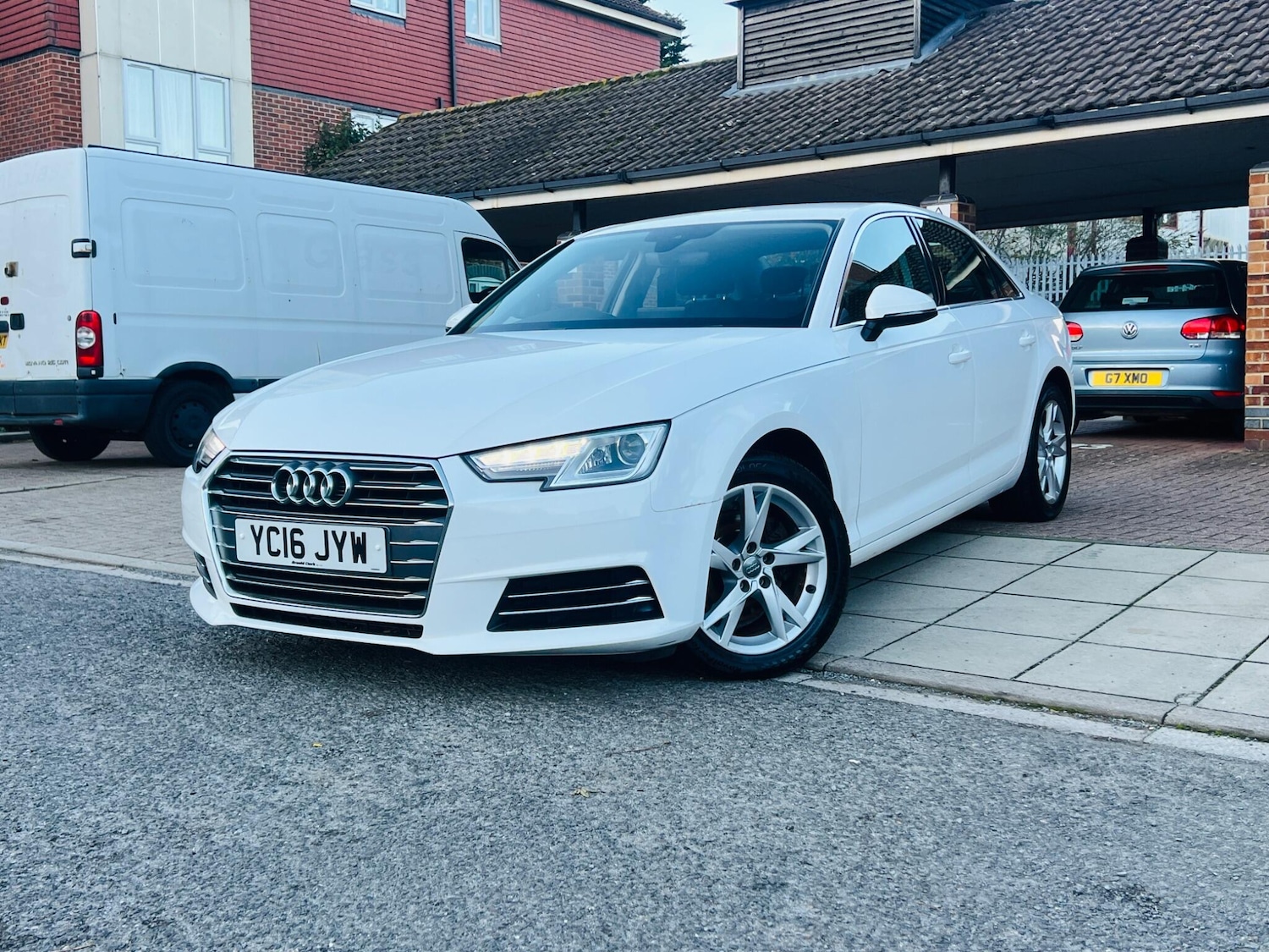 Used Audi A4 2016 for sale - 76990960: Photo 14