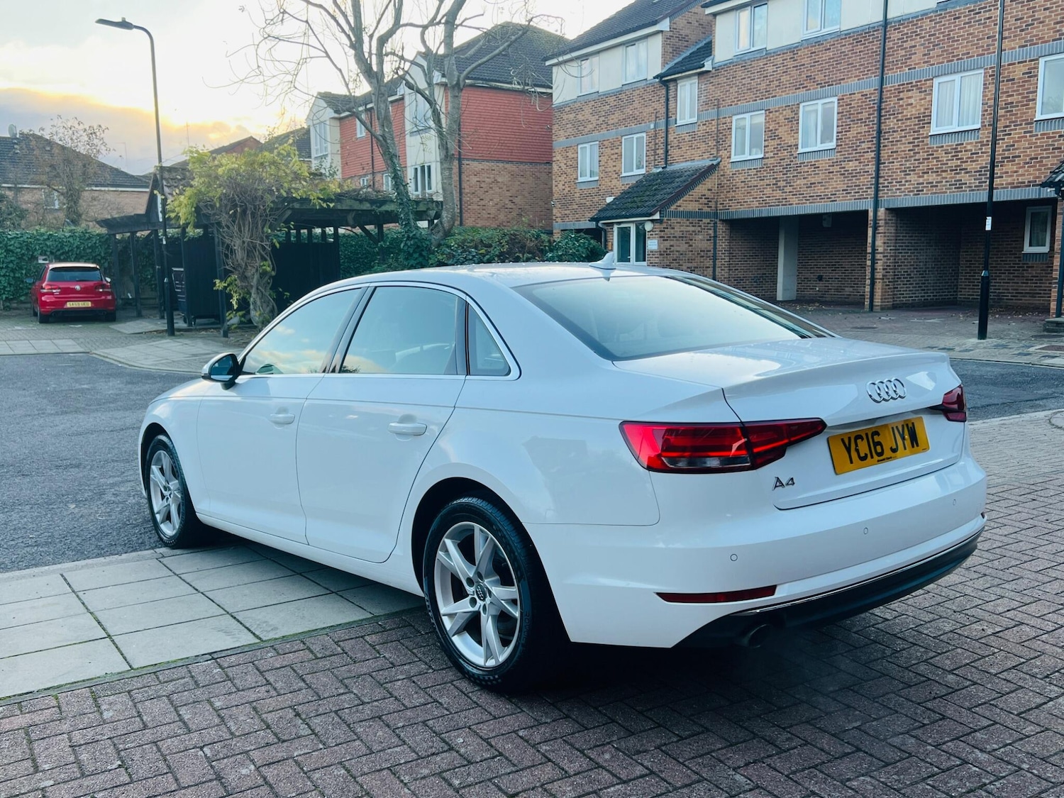 Used Audi A4 2016 for sale - 76990960: Photo 17