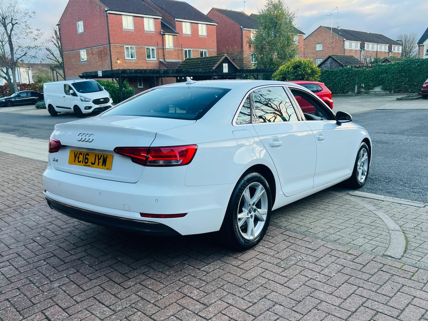 Used Audi A4 2016 for sale - 76990960: Photo 28