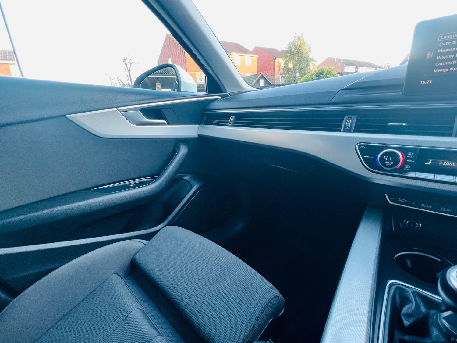 Used Audi A4 2016 for sale - 76990960: Photo 31