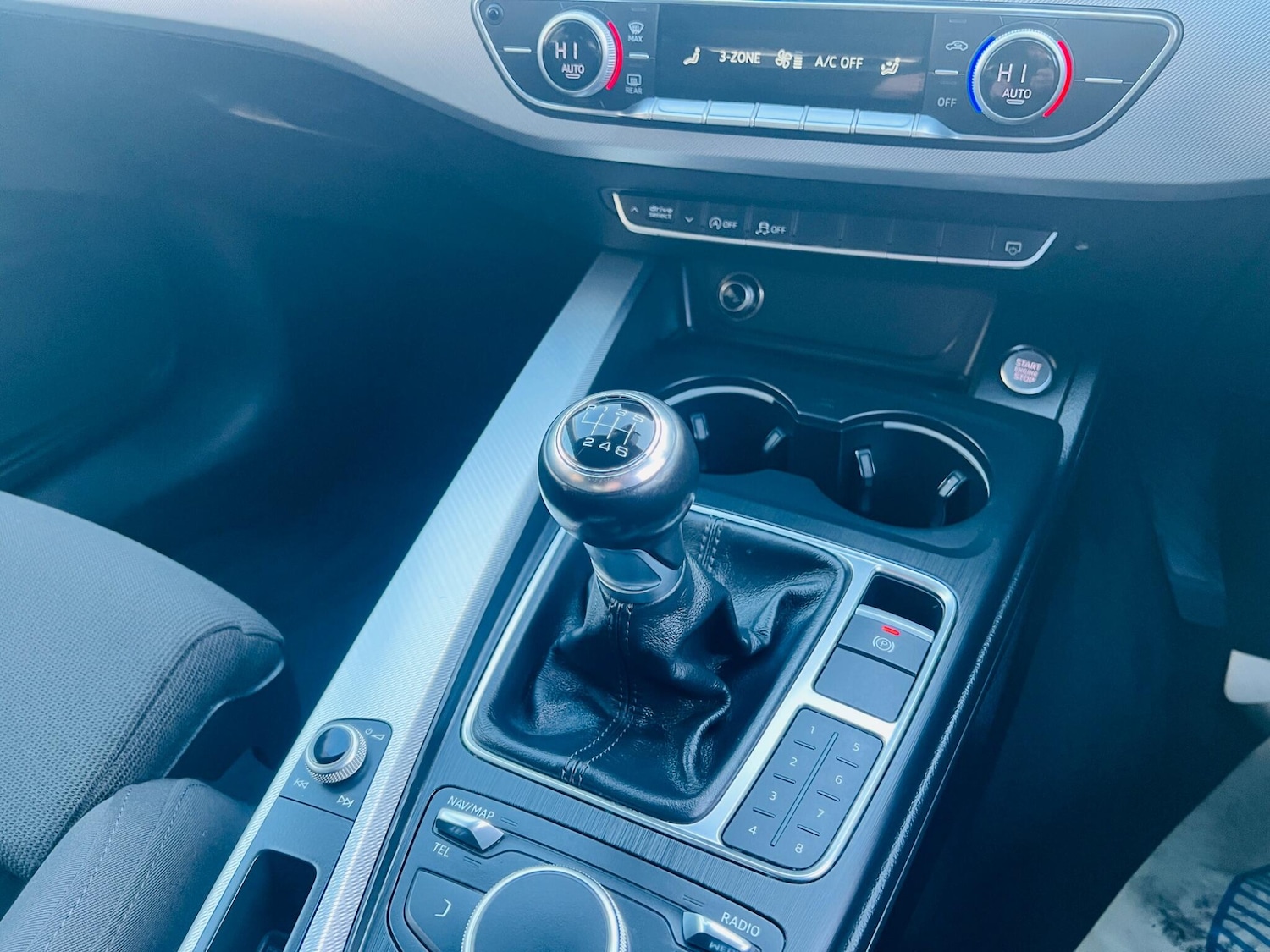 Used Audi A4 2016 for sale - 76990960: Photo 32