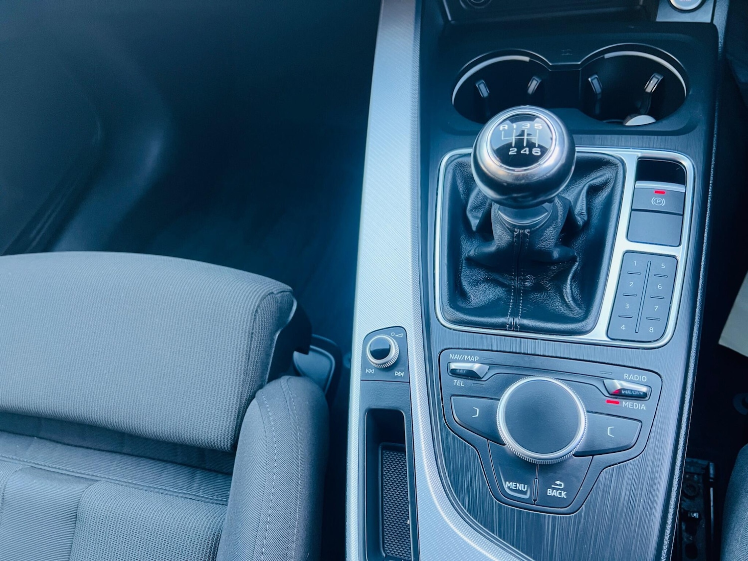 Used Audi A4 2016 for sale - 76990960: Photo 34