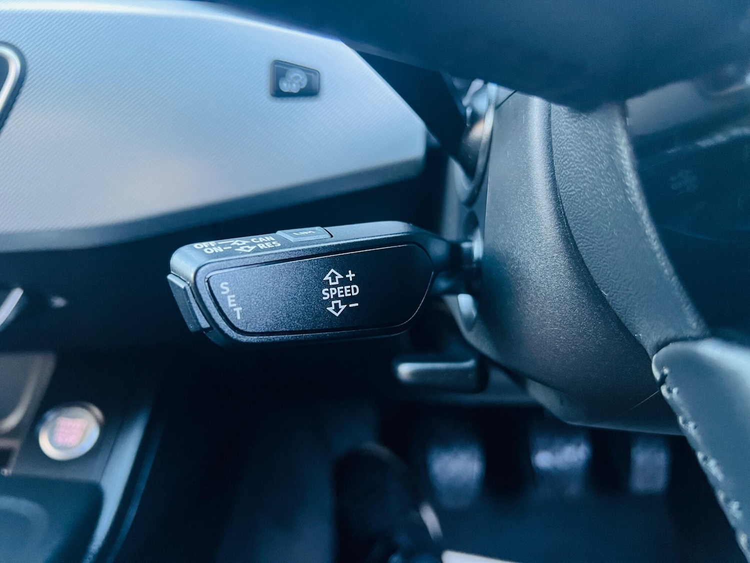 Used Audi A4 2016 for sale - 76990960: Photo 44