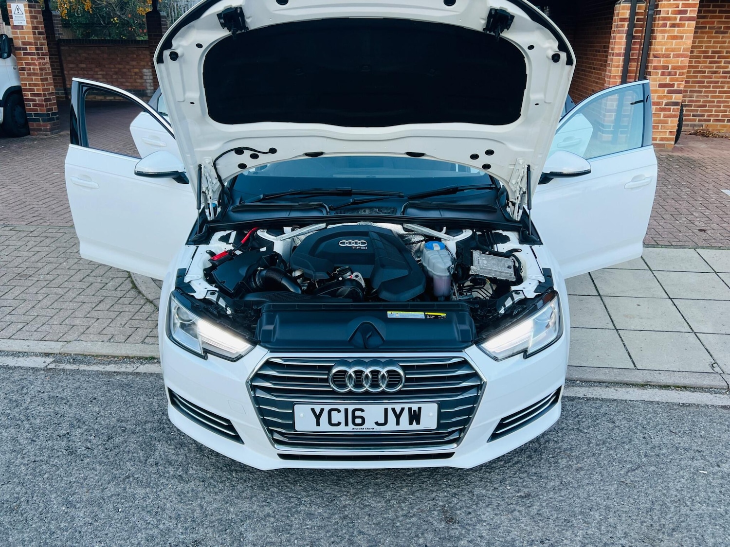 Used Audi A4 2016 for sale - 76990960: Photo 51