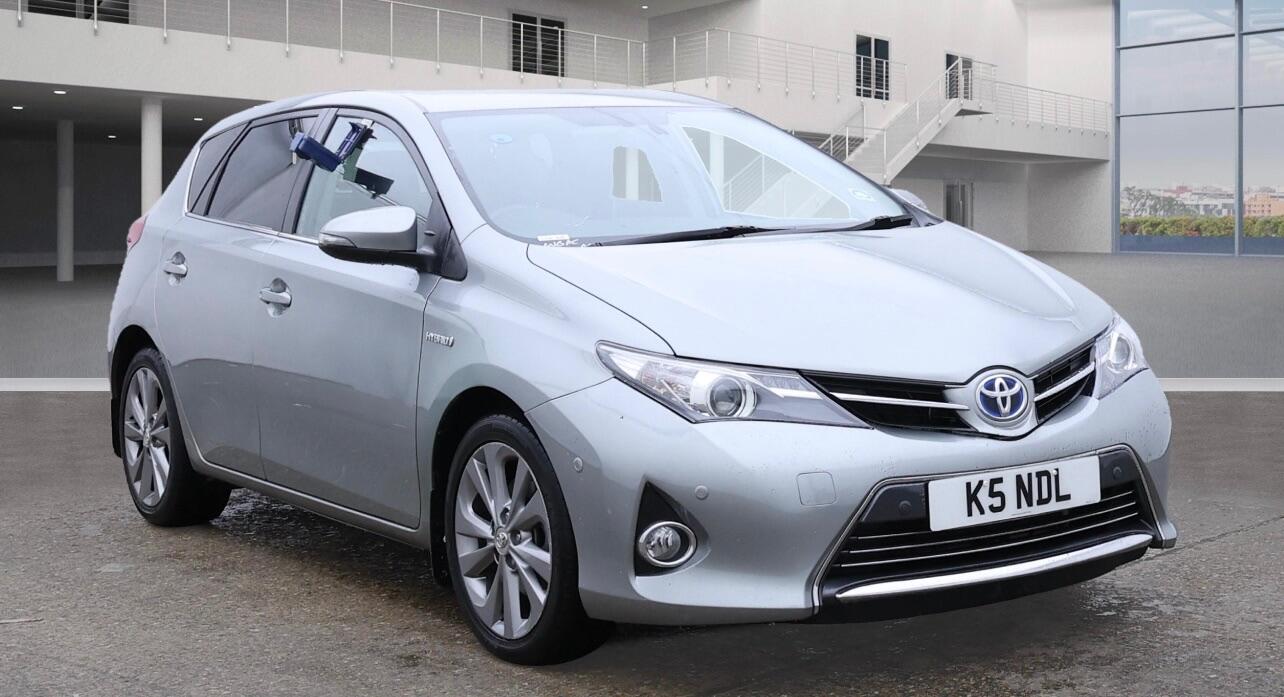 Used Toyota Auris 2014 for sale - 76701717: Photo 1