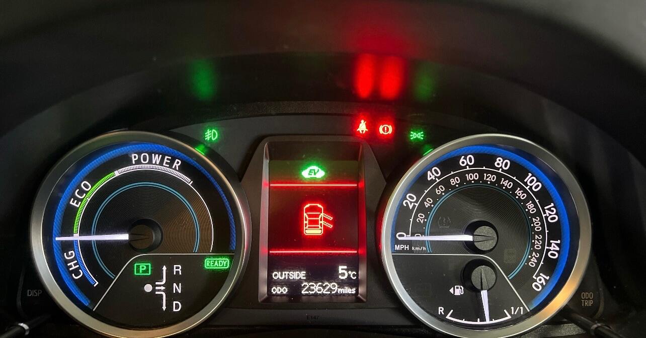 Used Toyota Auris 2014 for sale - 76701717: Photo 10