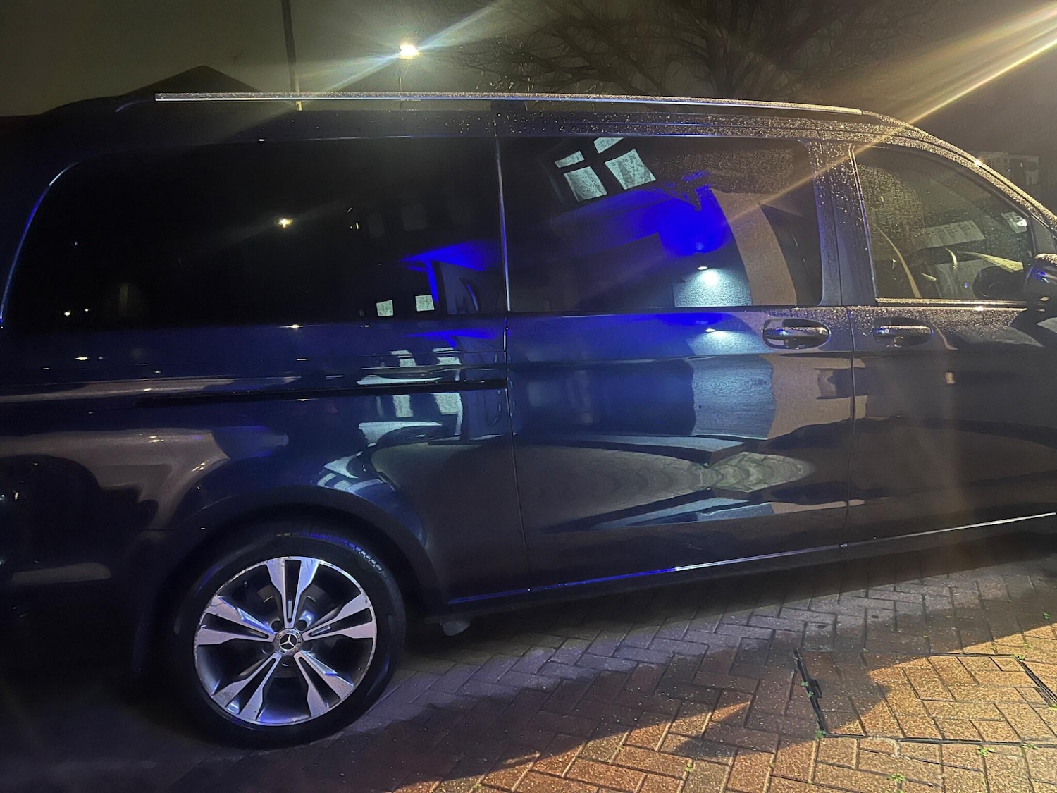 Used Mercedes-Benz V-Class 2019 for sale - 76715046: Photo 1