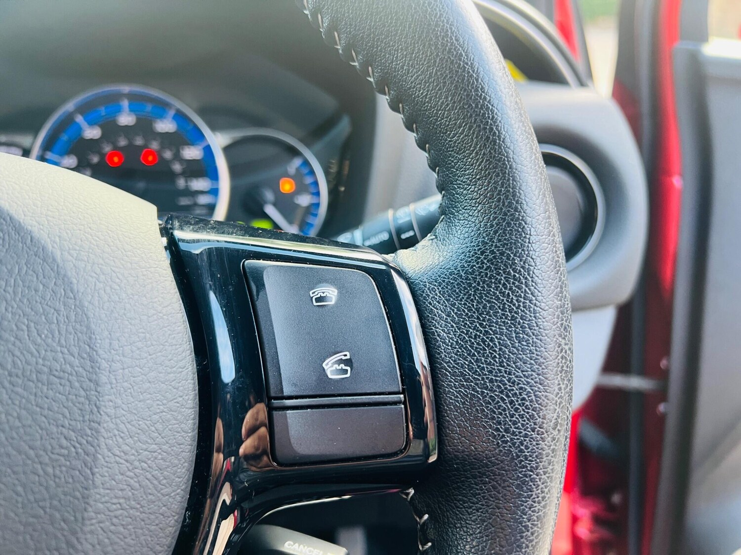 Used Toyota Yaris 2016 for sale - 76486861: Photo 33