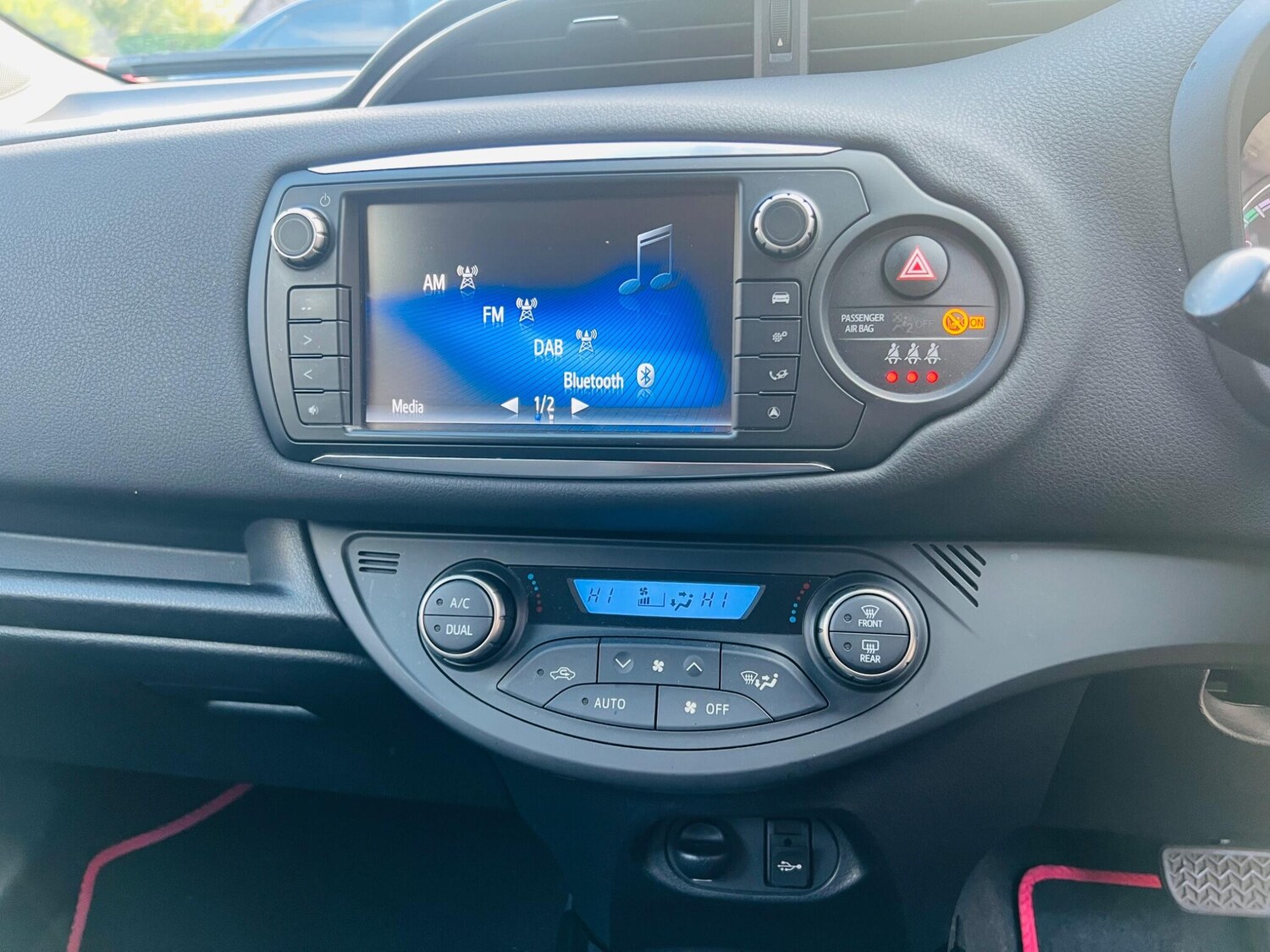 Used Toyota Yaris 2016 for sale - 76486861: Photo 35