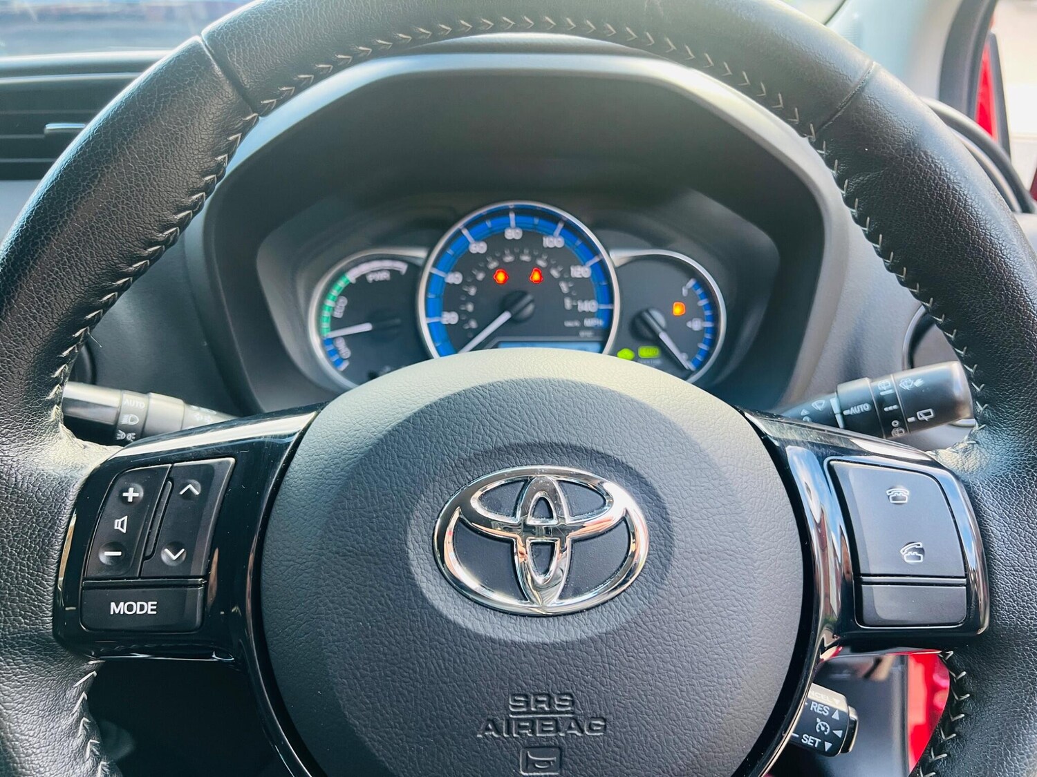 Used Toyota Yaris 2016 for sale - 76486861: Photo 42