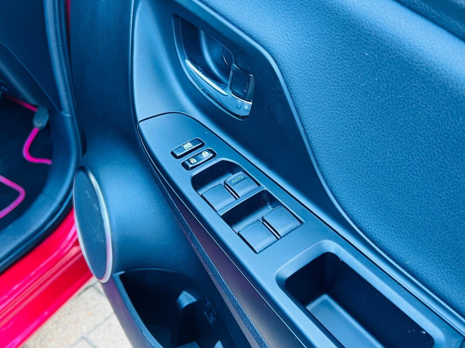 Used Toyota Yaris 2016 for sale - 76486861: Photo 46