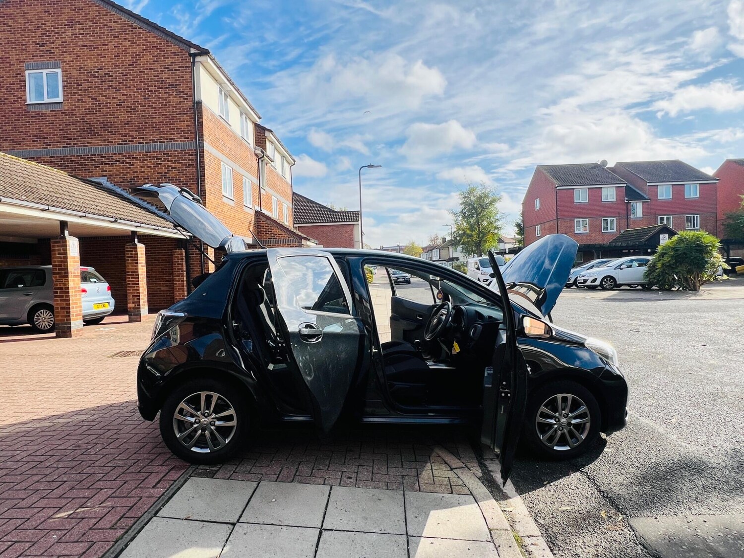 Used Toyota Yaris 2014 for sale - 76486813: Photo 18