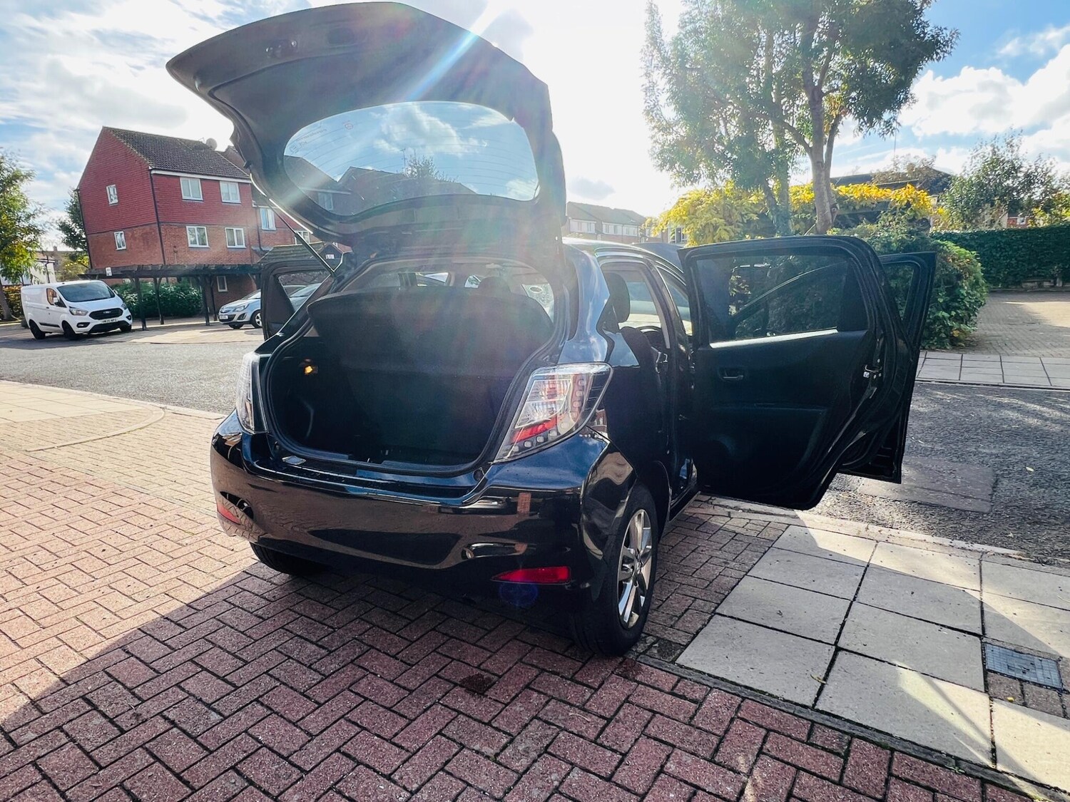 Used Toyota Yaris 2014 for sale - 76486813: Photo 20