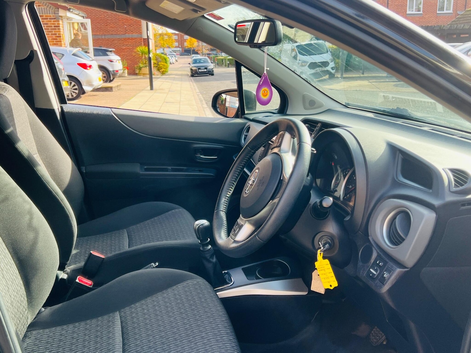 Used Toyota Yaris 2014 for sale - 76486813: Photo 24