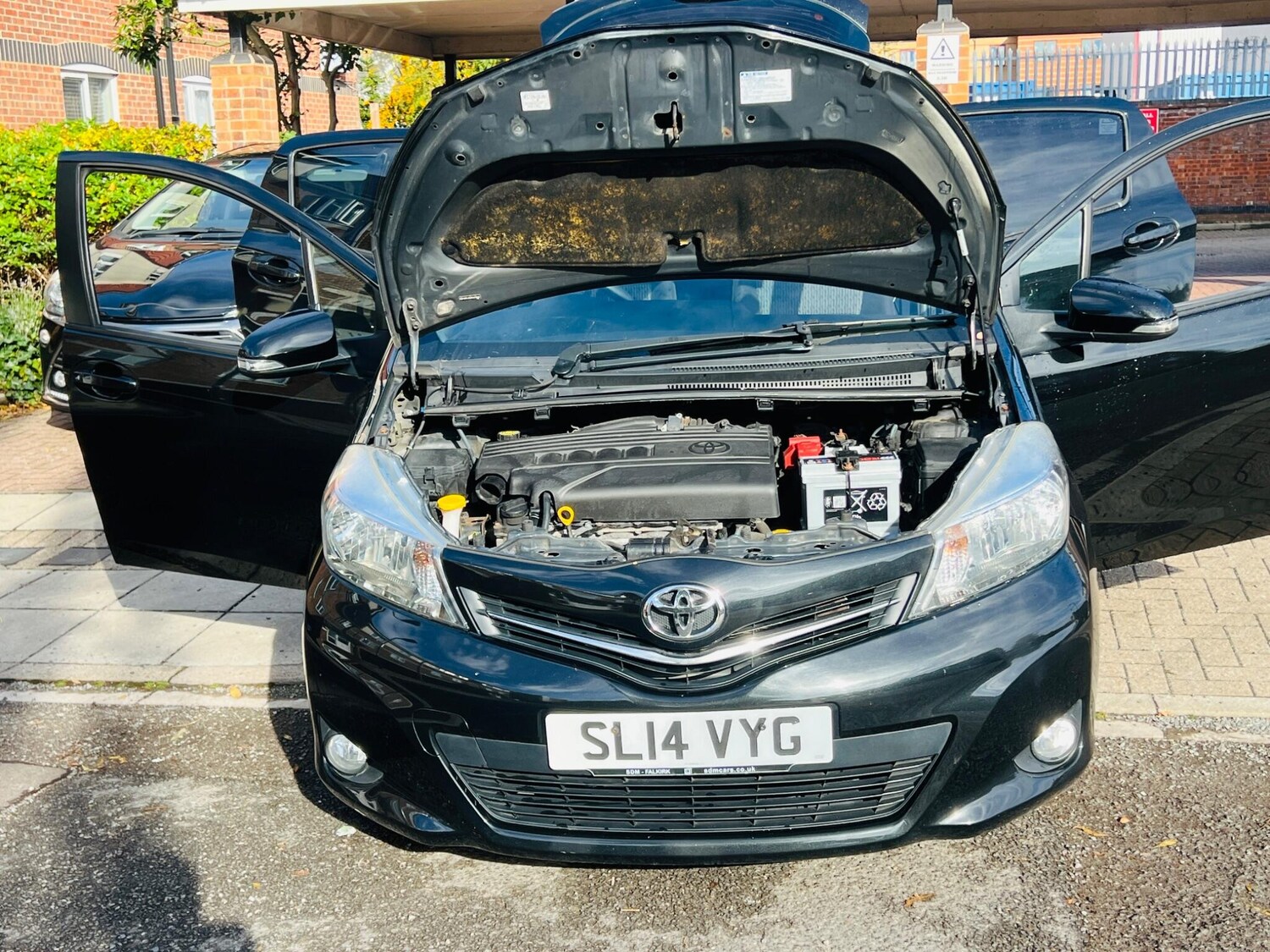 Used Toyota Yaris 2014 for sale - 76486813: Photo 31