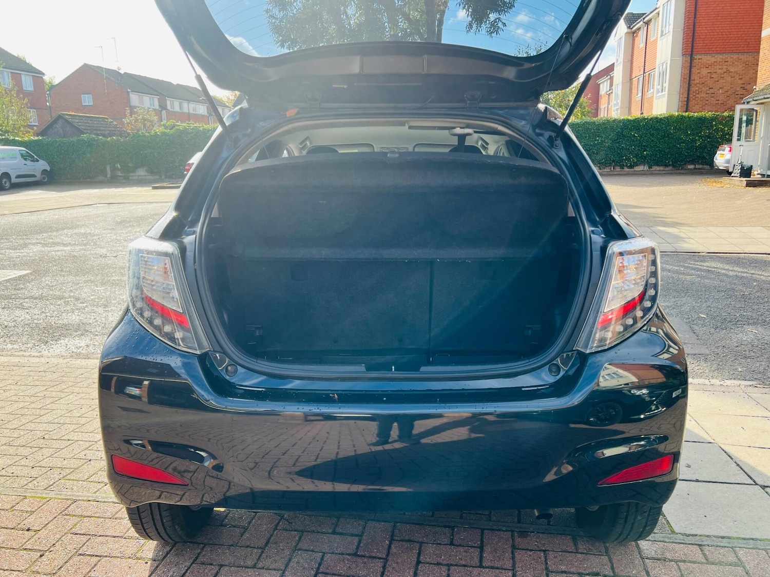 Used Toyota Yaris 2014 for sale - 76486813: Photo 37