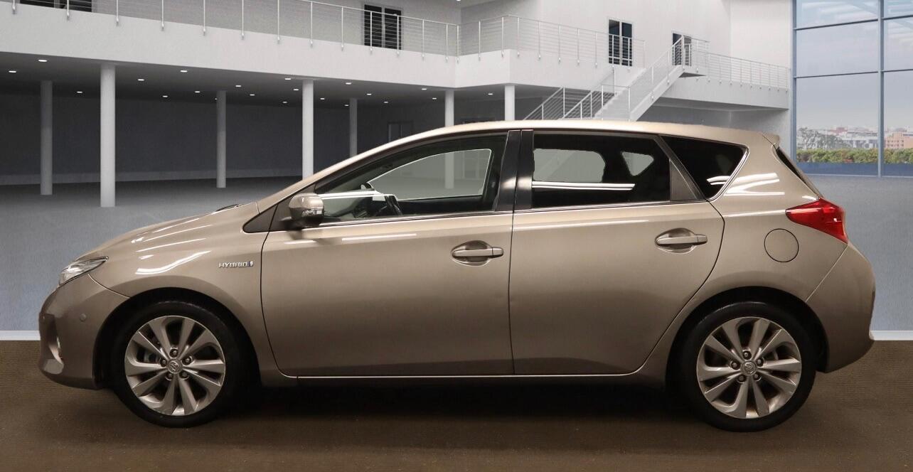 Used Toyota Auris 2013 for sale - 76701719: Photo 6