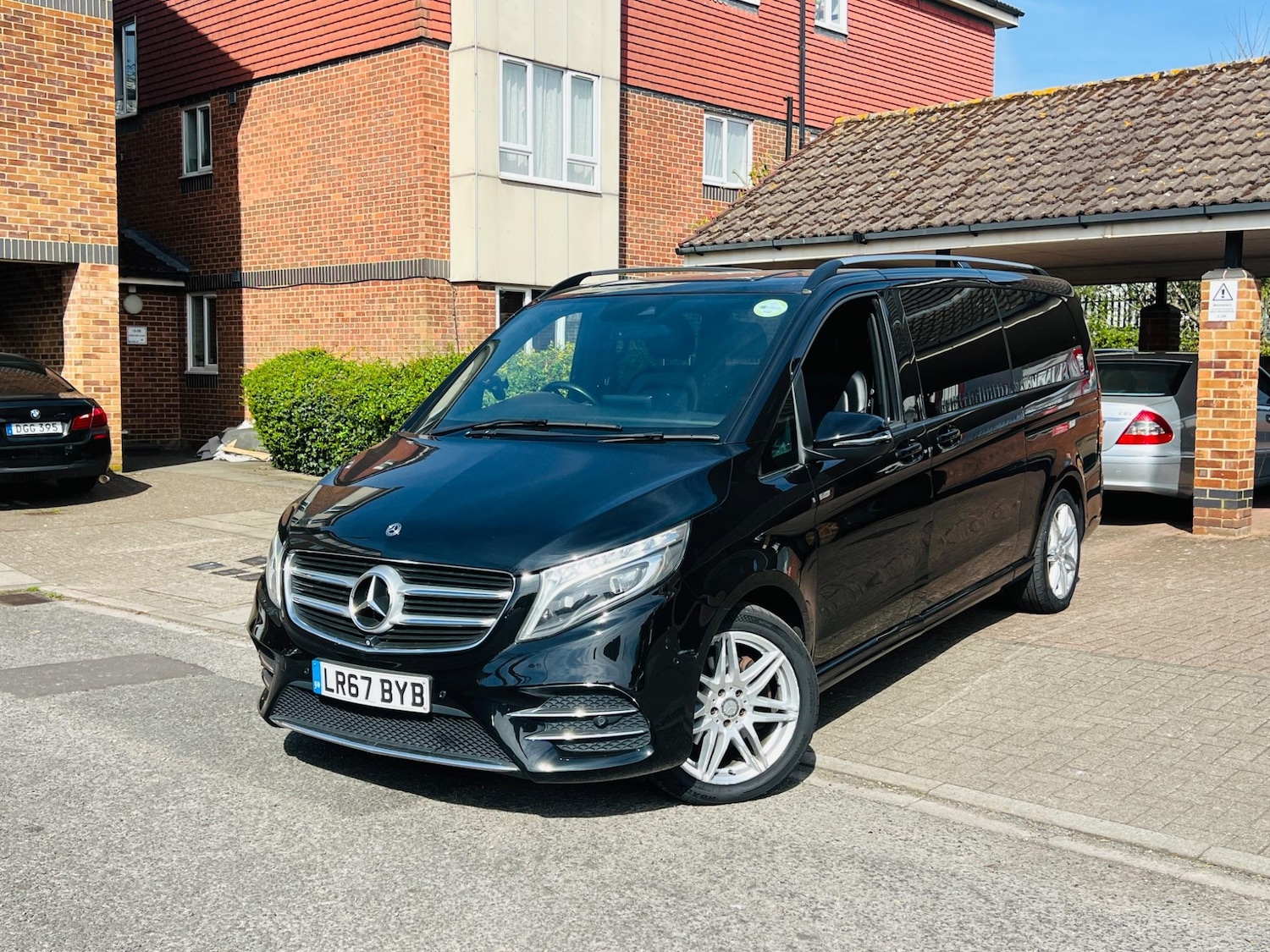 Used Mercedes-Benz V-Class 2017 for sale - 76562524: Photo 10