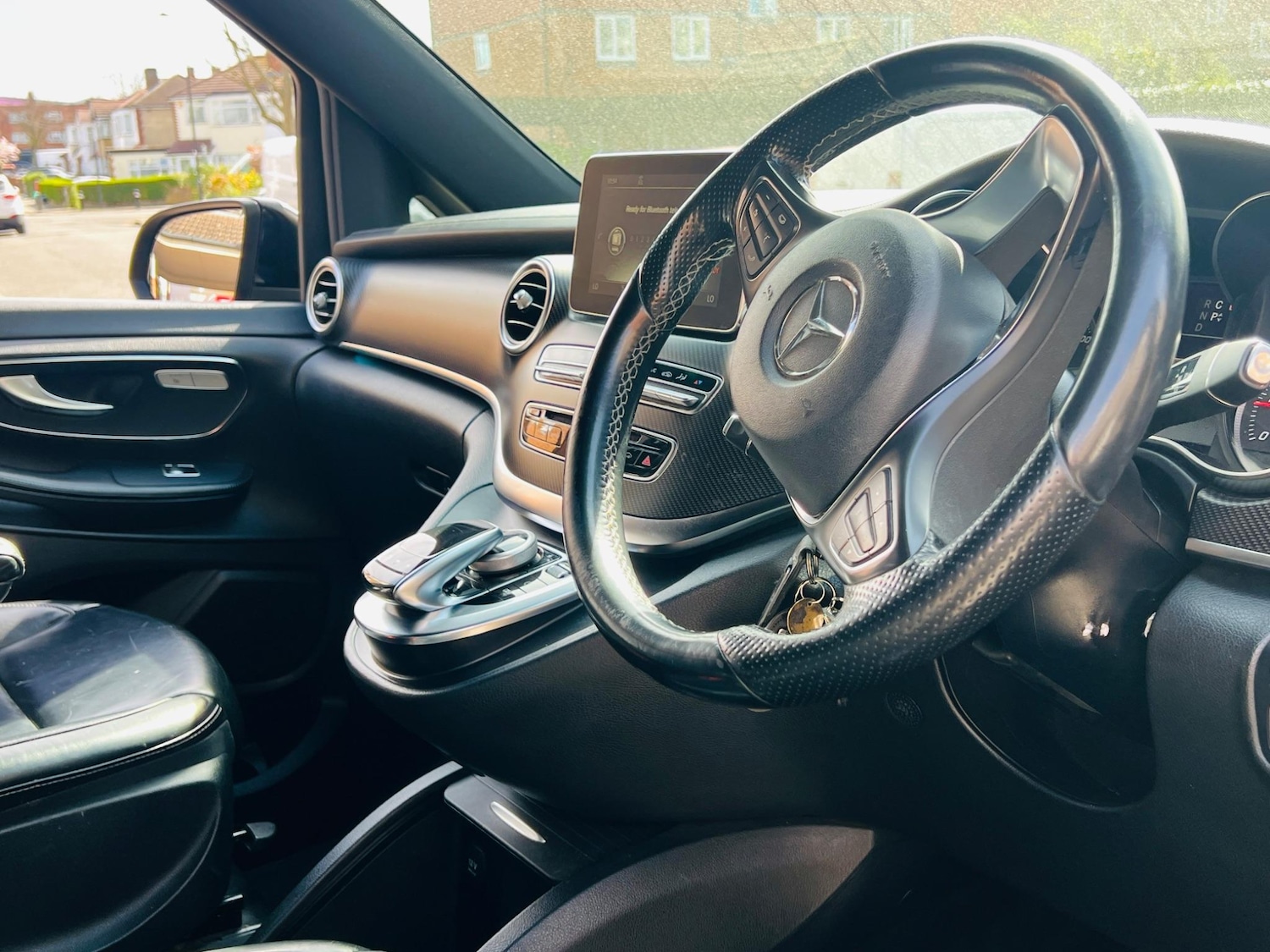 Used Mercedes-Benz V-Class 2017 for sale - 76562524: Photo 22